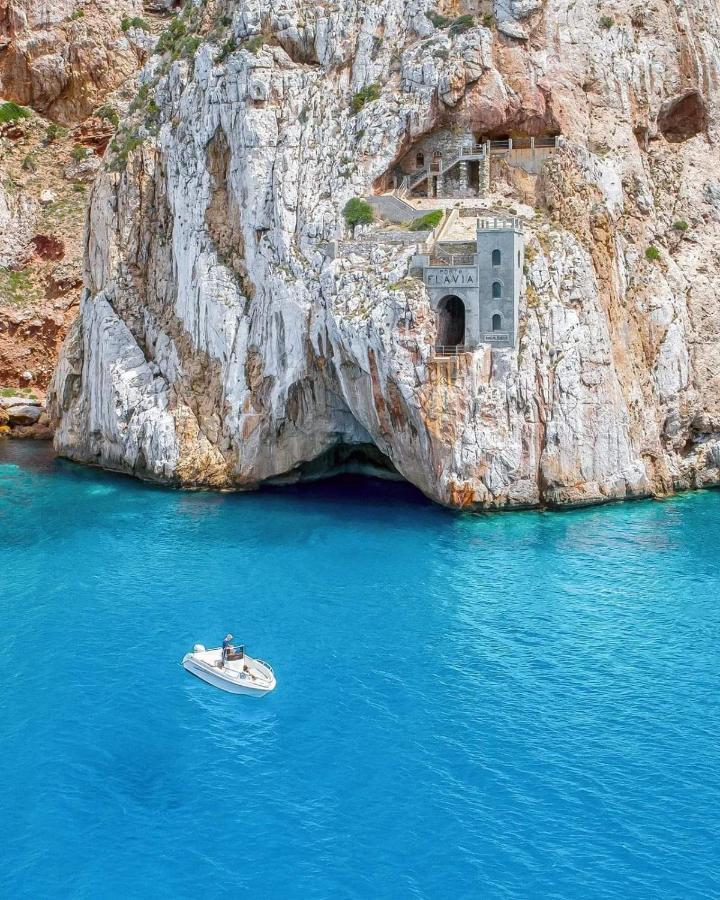 Vakantiehuis L'estasi Tanca Piras A Bordo Piscina Con Vista Mare
